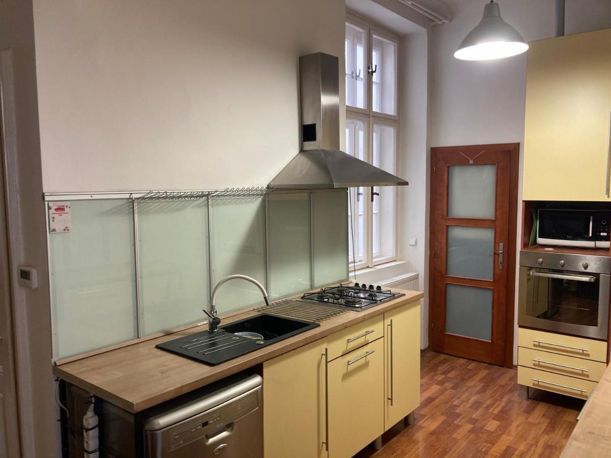 Downtown 3 Bdr Charm - Walk To All Attractions Pressburg Exterior foto