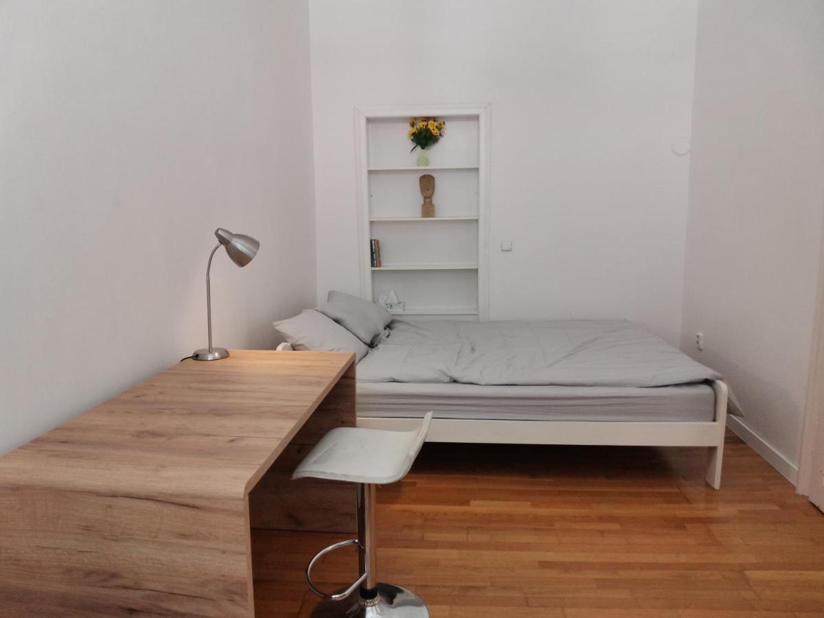Downtown 3 Bdr Charm - Walk To All Attractions Pressburg Exterior foto